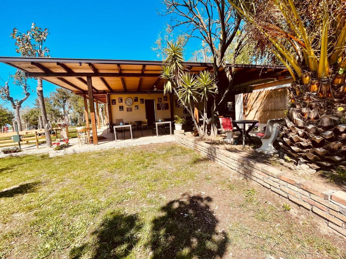 Camping Torre Mucchia Ortona Exteriér fotografie